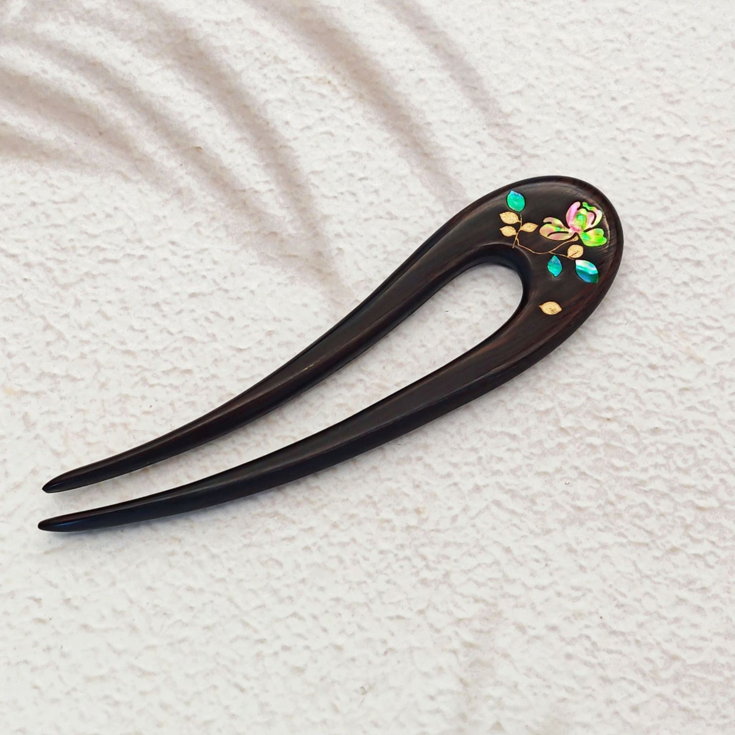 [Living Heritage] Floral Lacquer & Mother-of-pearl Inlay Sandalwood Hair Fork