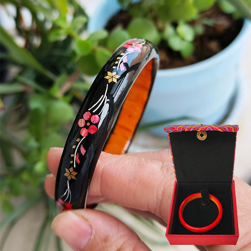 [Living Heritage]  Heritage Lacquer & Shell Inlay Bangle