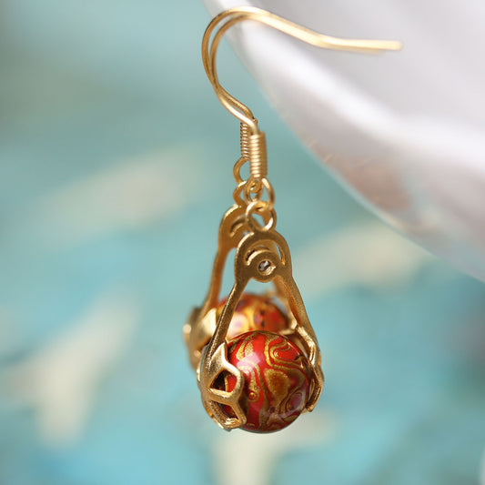 [Living Heritage] Auspicious Clouds Carved Lacquer Bead Earrings